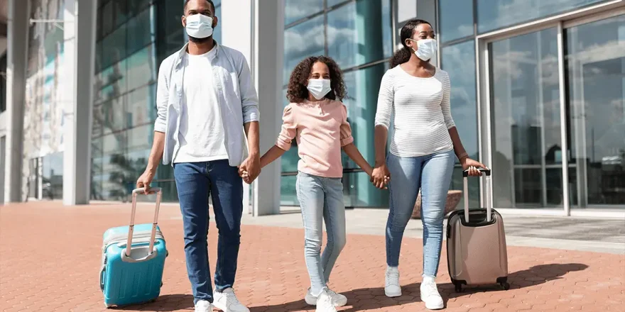 Why people from Nigeria are travelling to India for medical treatments?